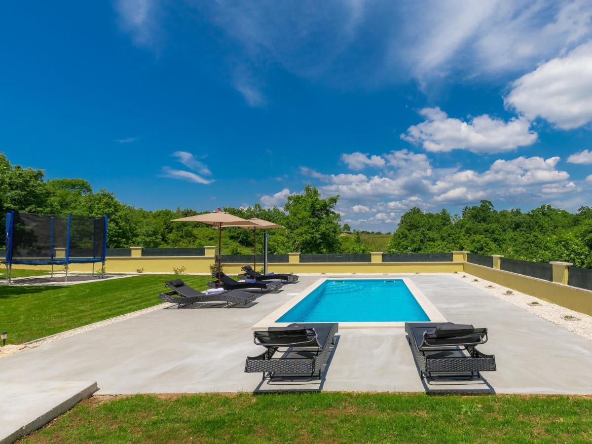 Holiday Home Villa Aniva By Interhome Žminj エクステリア 写真