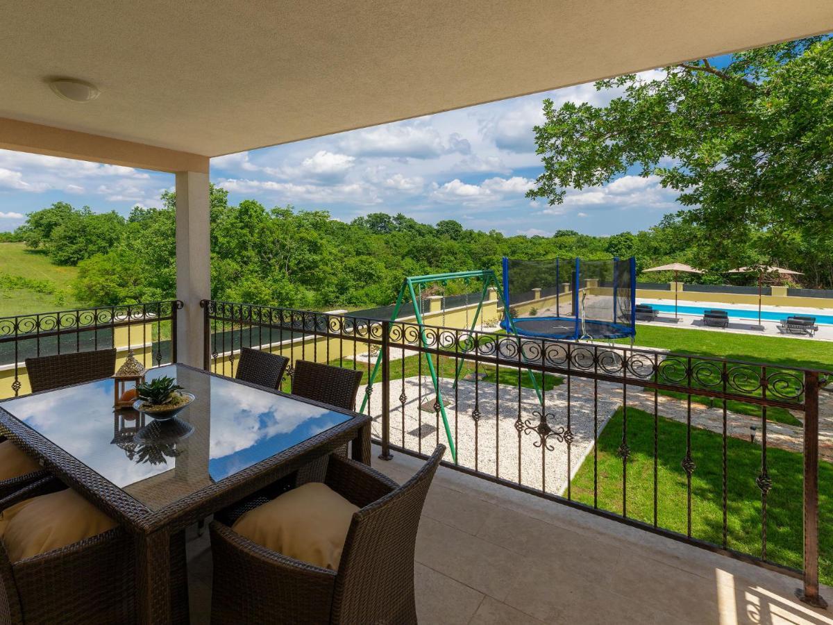 Holiday Home Villa Aniva By Interhome Žminj エクステリア 写真