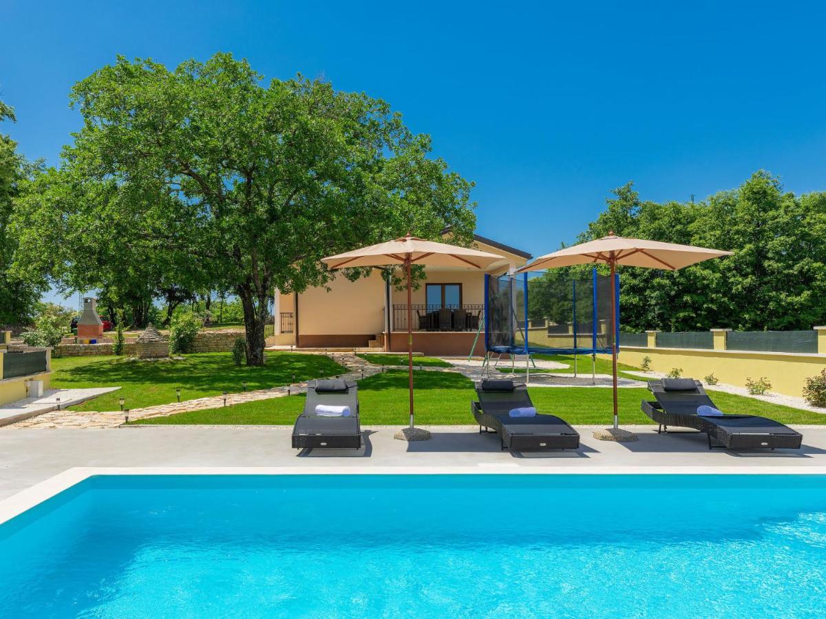 Holiday Home Villa Aniva By Interhome Žminj エクステリア 写真